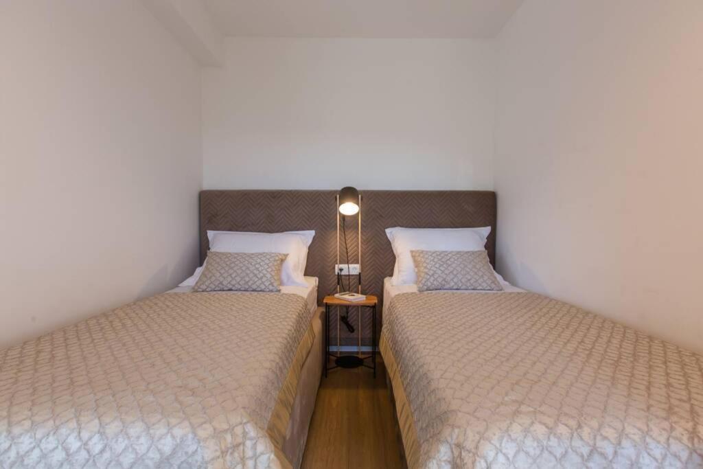 דירות טרוגיר Apartman Anja, Apartman S Pogledom מראה חיצוני תמונה