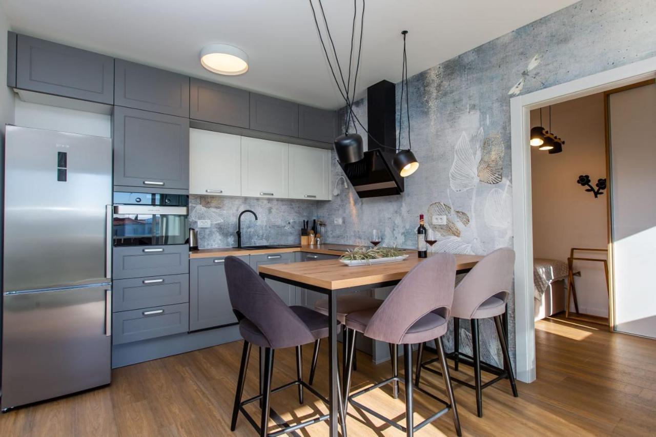 דירות טרוגיר Apartman Anja, Apartman S Pogledom מראה חיצוני תמונה